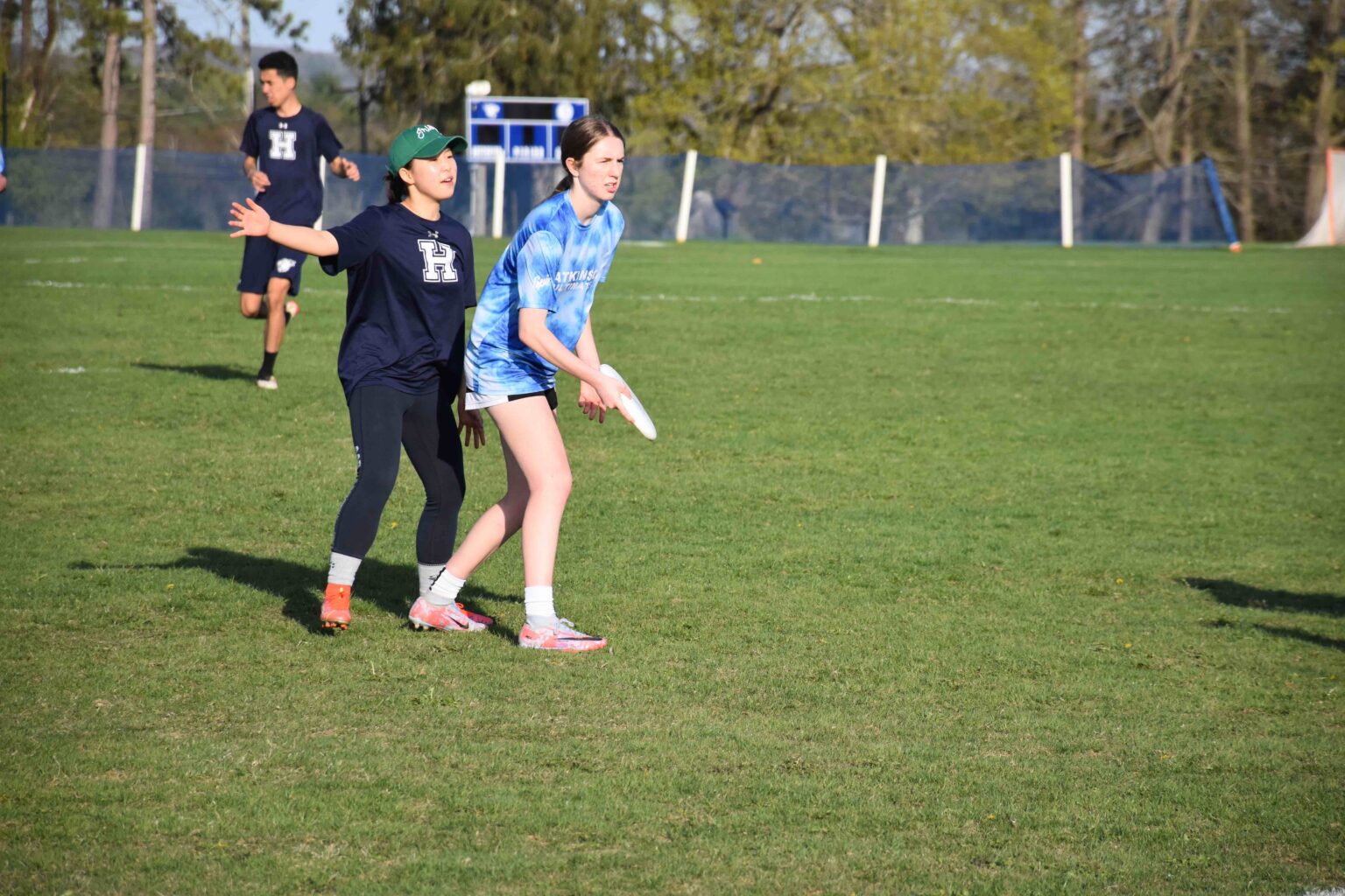 Kendall Short Toss Varsity Ultimate Frisbee kendall-short-toss-varsity-ultimate-frisbee
